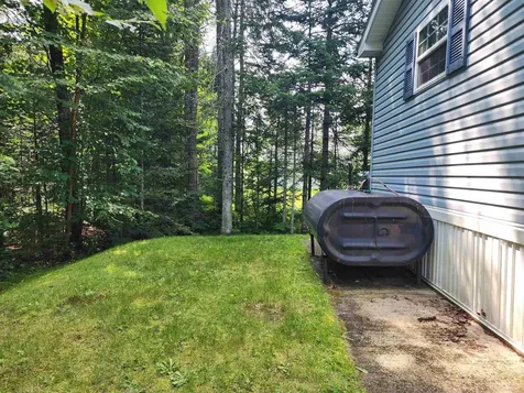 42 Country Village Road Whitefield NH 03598