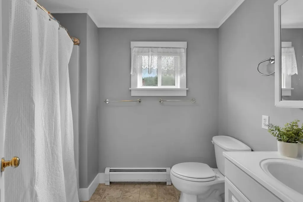 468 Vt Route 103 S Chester VT 05143-9461