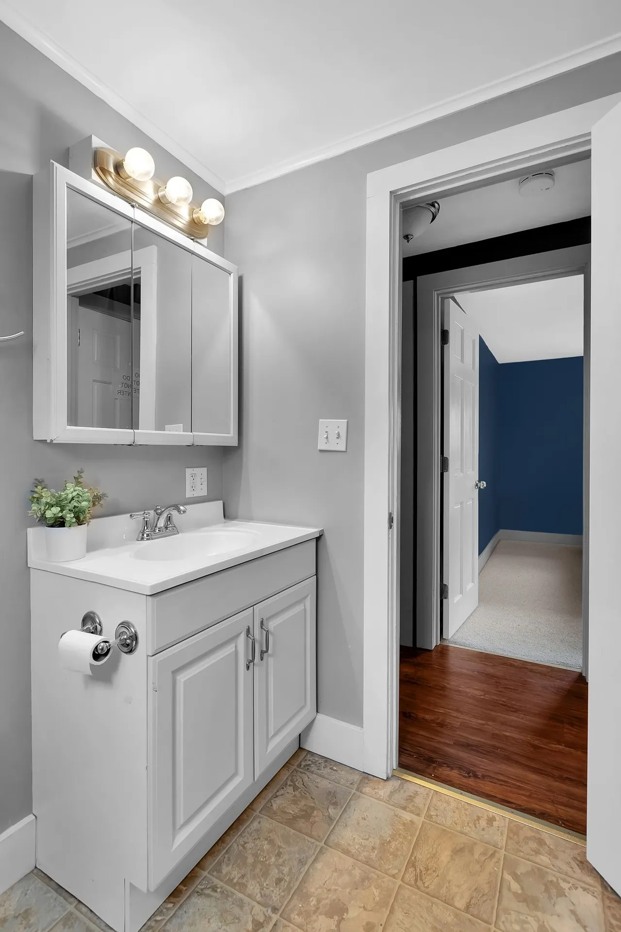 468 Vt Route 103 S Chester VT 05143-9461