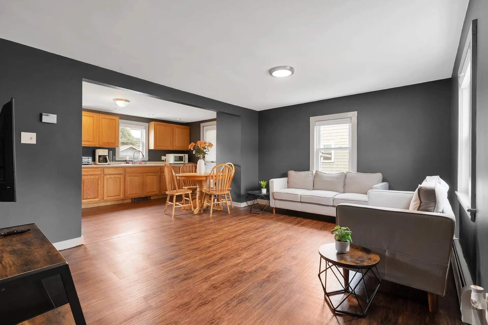 468 Vt Route 103 S Chester VT 05143-9461