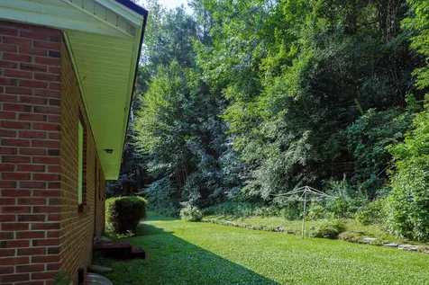 37 Thomas Street Barre City VT 05641
