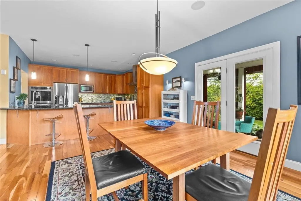 70 Foulsham Hollow Road South Burlington VT 05403