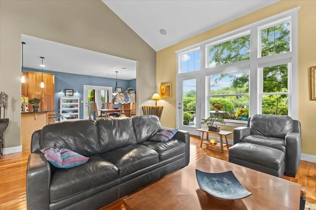 70 Foulsham Hollow Road South Burlington VT 05403