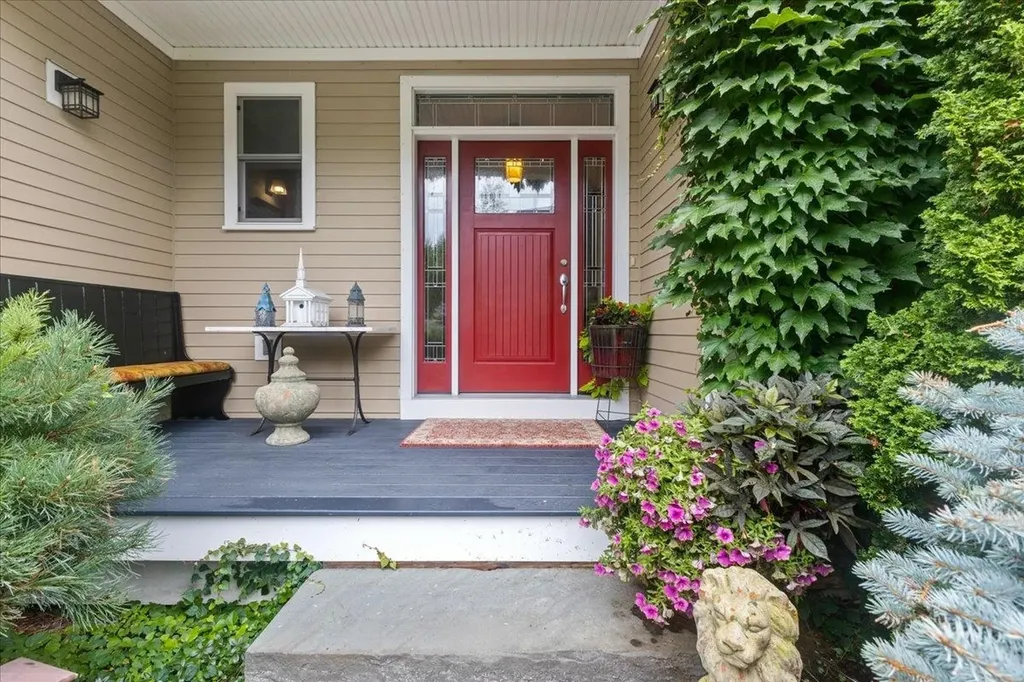 70 Foulsham Hollow Road South Burlington VT 05403