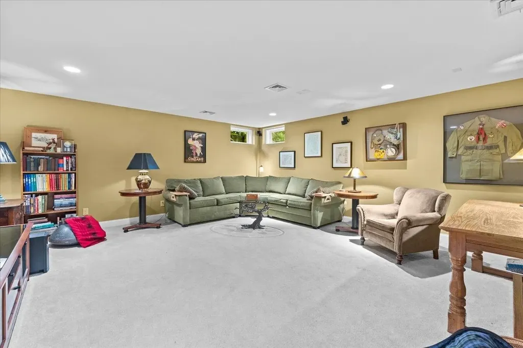 70 Foulsham Hollow Road South Burlington VT 05403