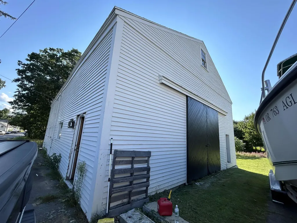 5 Kensington Road Hampton Falls NH 03844