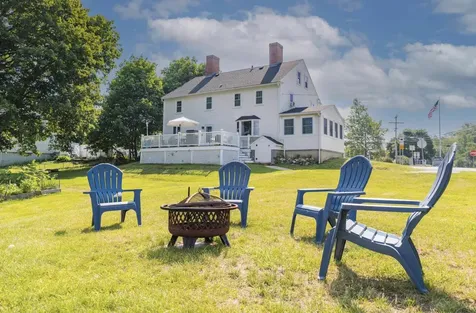 5 Kensington Road Hampton Falls NH 03844