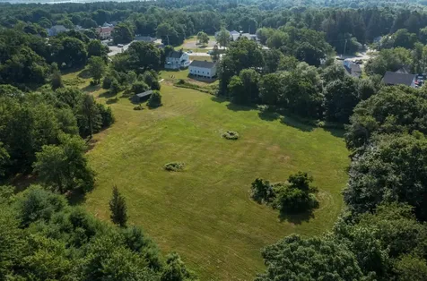 5 Kensington Road Hampton Falls NH 03844