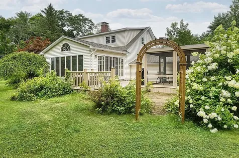 162 Hurricane Road Keene NH 03431
