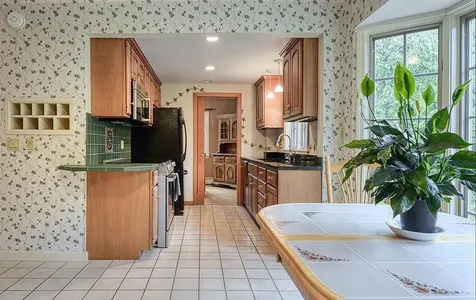 162 Hurricane Road Keene NH 03431