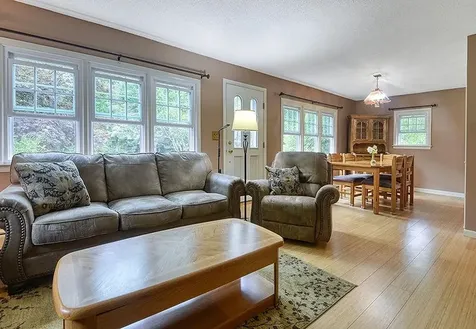 162 Hurricane Road Keene NH 03431