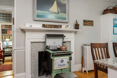 889 South Street Portsmouth NH 03801