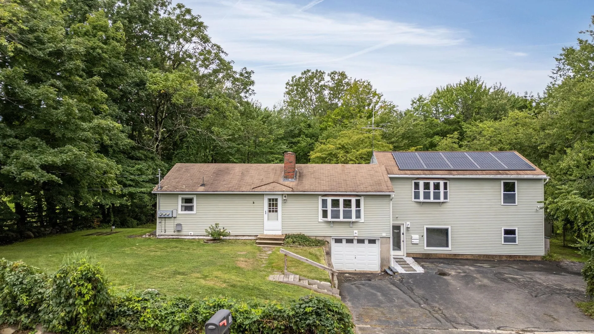 7 Main Street Hollis NH 03049