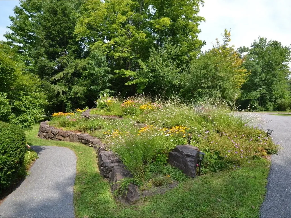 380 Acorn Lane Shelburne VT 05482