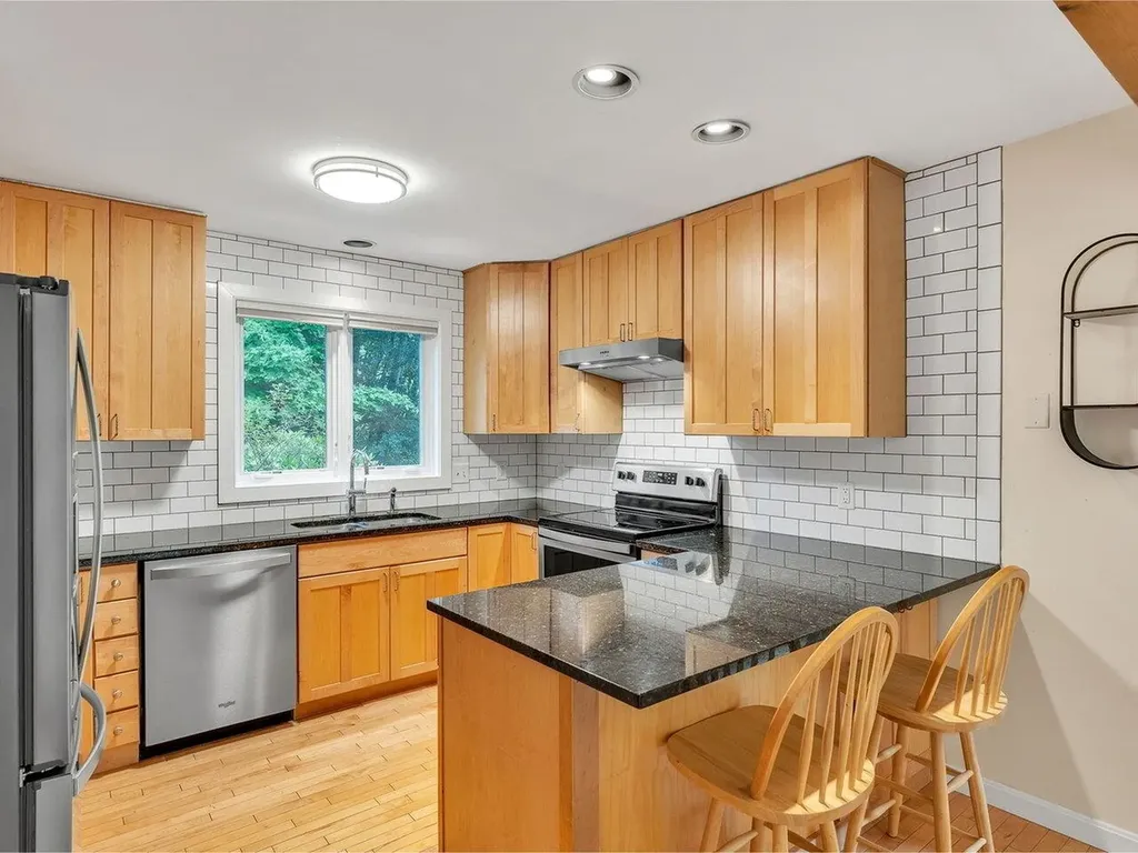 380 Acorn Lane Shelburne VT 05482