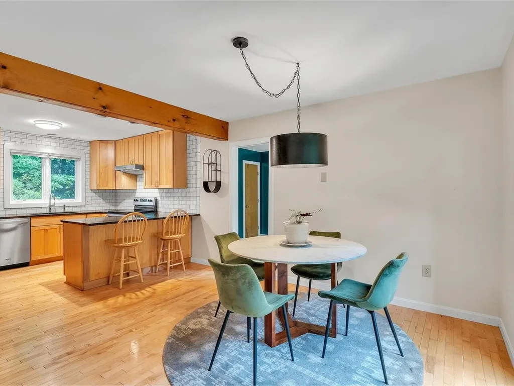380 Acorn Lane Shelburne VT 05482