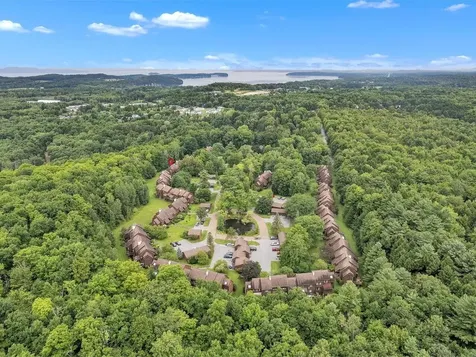 380 Acorn Lane Shelburne VT 05482