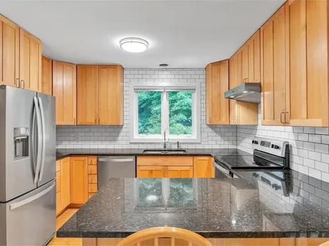 380 Acorn Lane Shelburne VT 05482