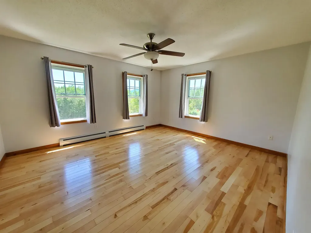 43 Serendipity Way Enfield NH 03748