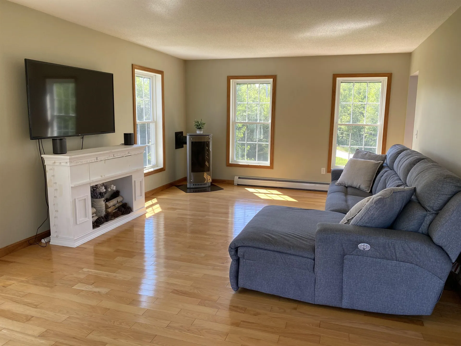 43 Serendipity Way Enfield NH 03748