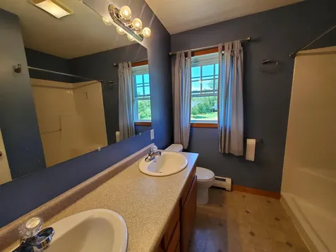 43 Serendipity Way Enfield NH 03748