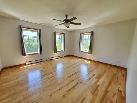 43 Serendipity Way Enfield NH 03748