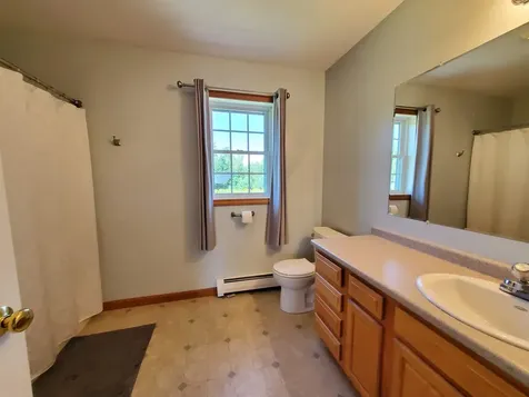 43 Serendipity Way Enfield NH 03748