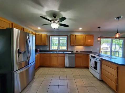 43 Serendipity Way Enfield NH 03748