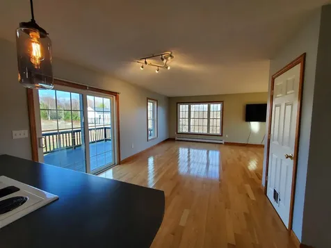 43 Serendipity Way Enfield NH 03748