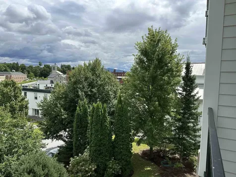 70 Maple Street Middlebury VT 05753