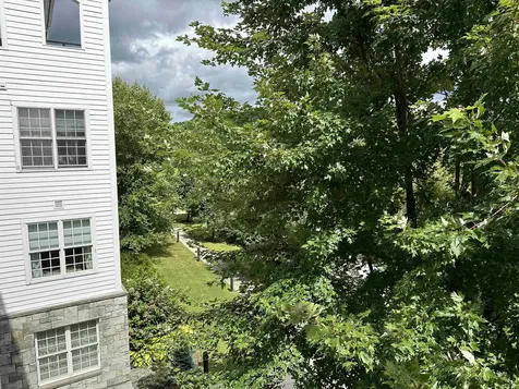 70 Maple Street Middlebury VT 05753