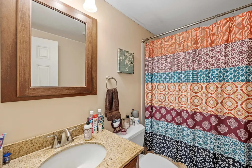 285 Bay Hill Road Northfield NH 03276