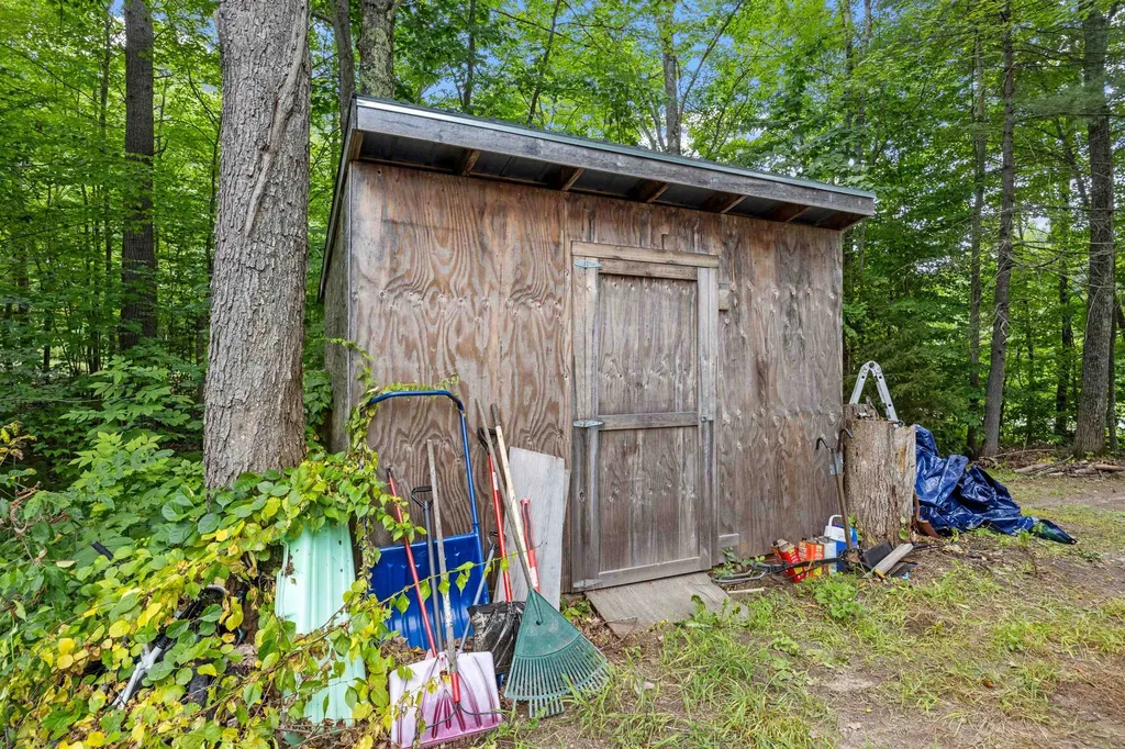 285 Bay Hill Road Northfield NH 03276