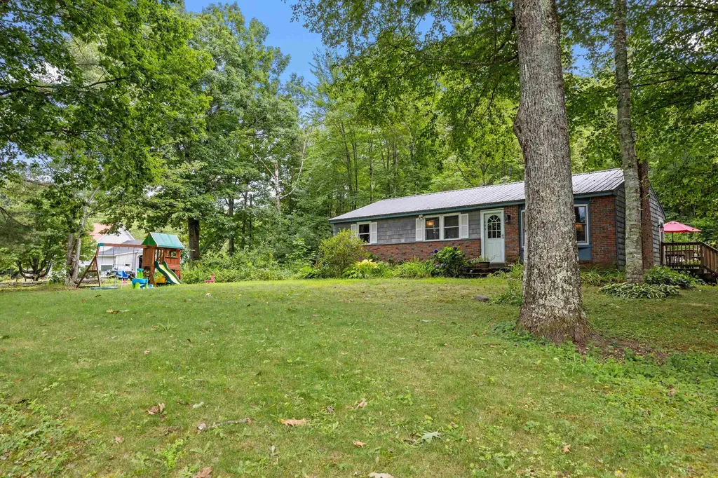 285 Bay Hill Road Northfield NH 03276