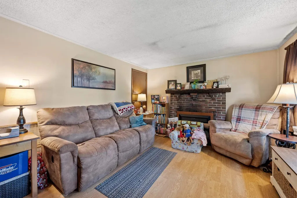 285 Bay Hill Road Northfield NH 03276