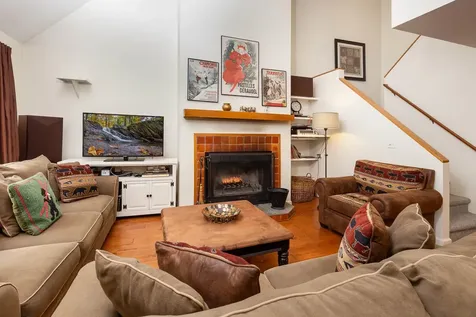 193 Schoolhouse Road Killington VT 05751