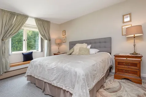 193 Schoolhouse Road Killington VT 05751