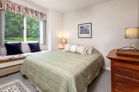 193 Schoolhouse Road Killington VT 05751