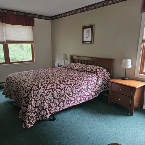 160 Deer Park Drive Woodstock NH 03262