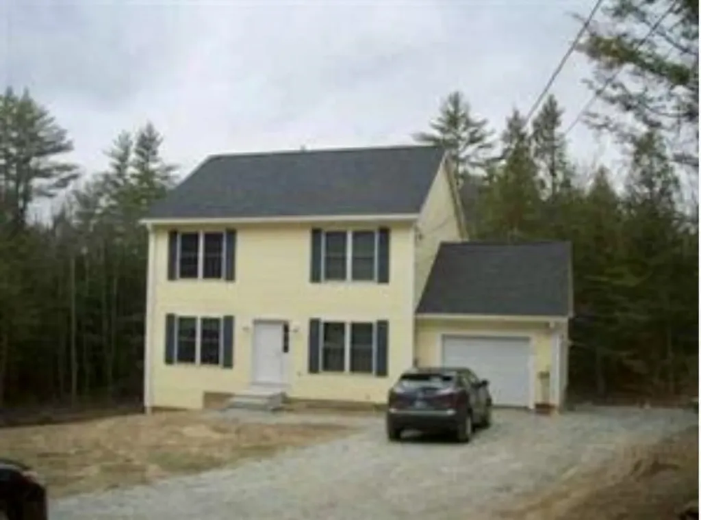 36 Hemlock Road Barnstead NH 03218