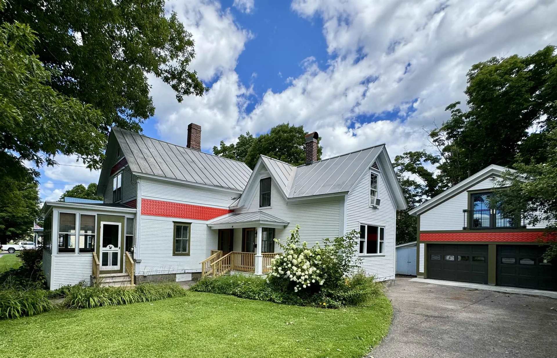 86 Maple Street Cambridge VT 05464