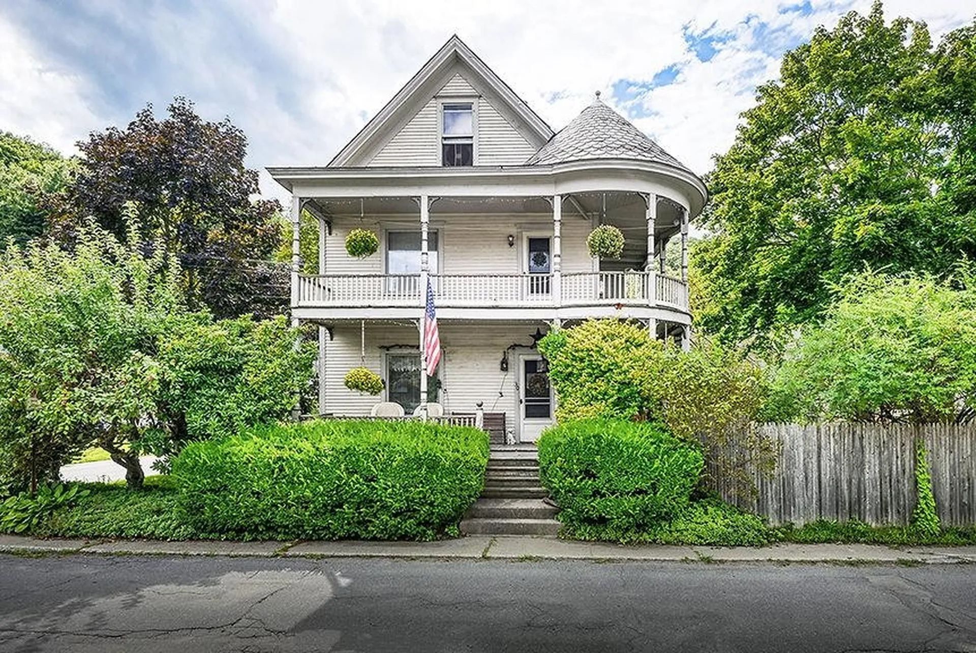 30 Laurel Avenue Rockingham VT 05101