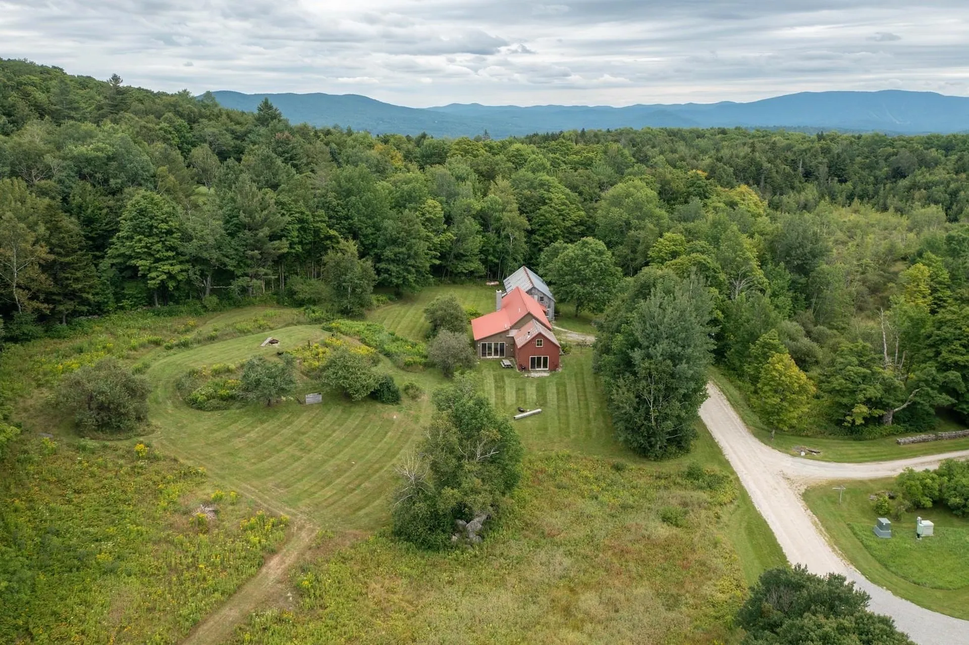 88 Jaquith Road Landgrove VT 05148