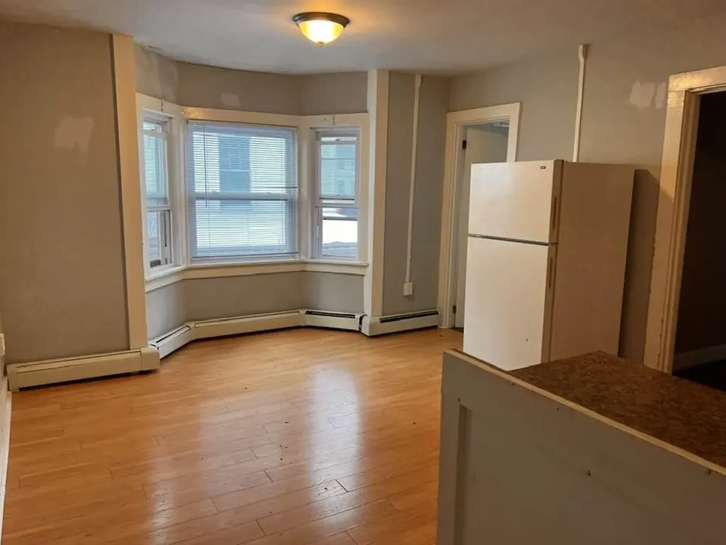 411 Fourth Street Rollinsford NH 03869