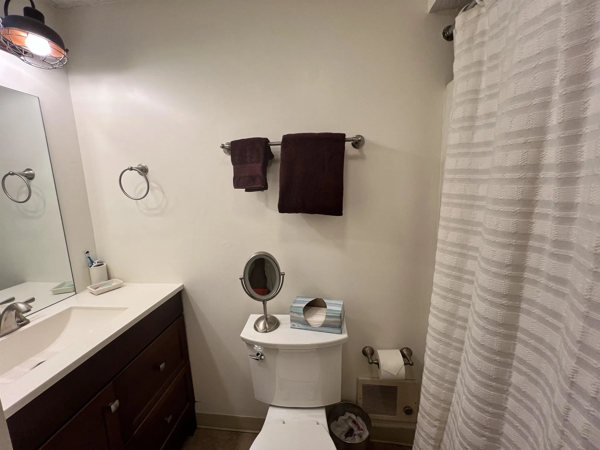 1856 Quechee Main Street Hartford VT 05059