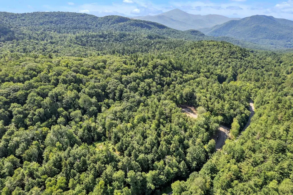 2260 Stage Road Richmond VT 05477