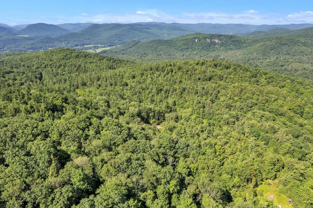 2260 Stage Road Richmond VT 05477