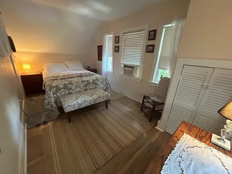 8 High Street Wolfeboro NH 03894