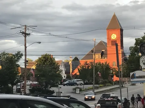 8 High Street Wolfeboro NH 03894