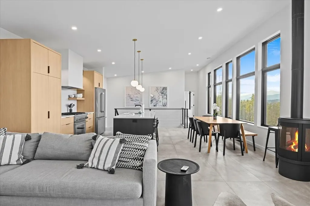 129 Eloise Lane Stowe VT 05672